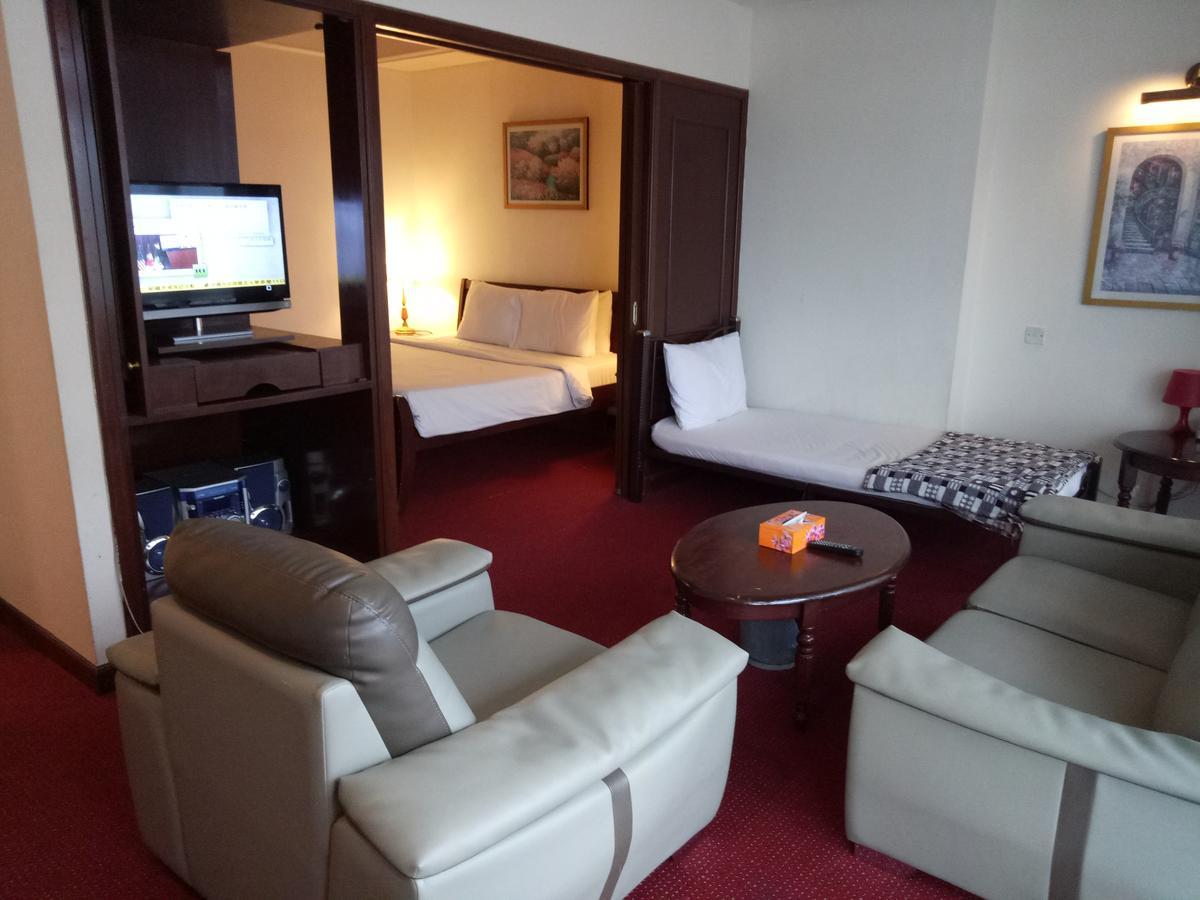Best Service Suite At Times Square Kuala Lumpur Exterior photo