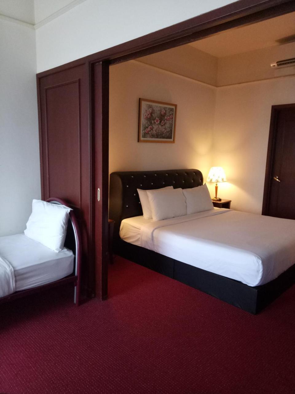 Best Service Suite At Times Square Kuala Lumpur Exterior photo